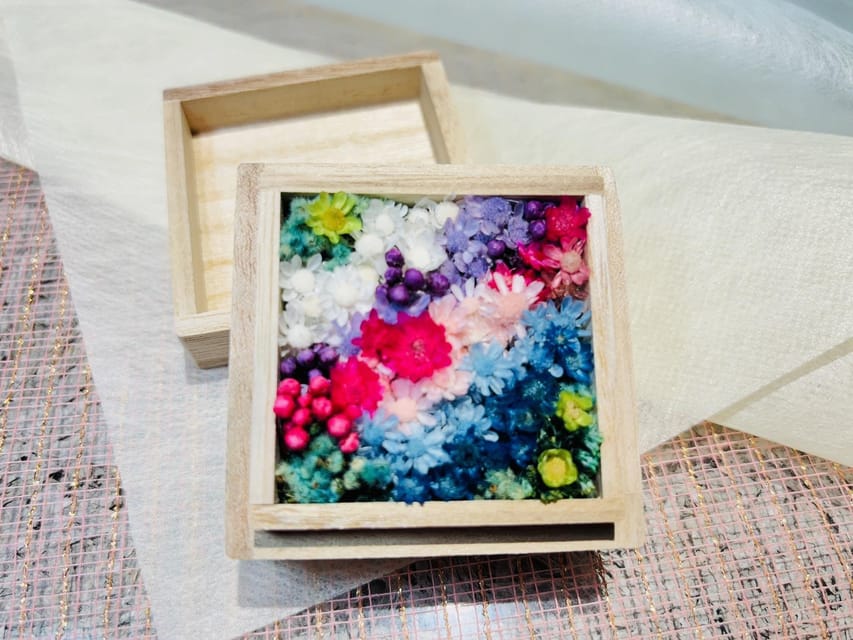 Experience Crafting a Flower-Adorned Mini Japanese Garden - Finding Sumika From Shinjuku Sanchome Station