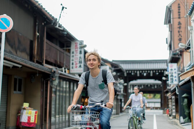 Explore Hidden Alleyway with a Local Expert (Morning tour) - Key points before you book