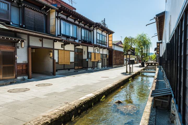 Feudal Japan with Japanese Alps by Europamundo - 10-Day Tour Review - Takayama to Nagano: festival floats and a black castle