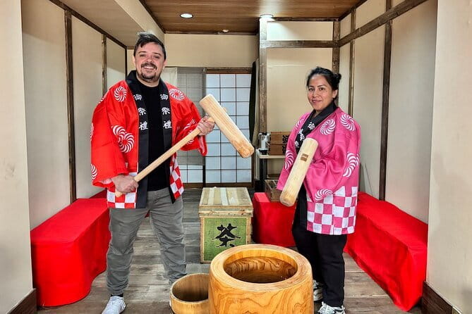 【For adult】Traditional Mochi Pounding Experience with Tasting - Key points to know before booking