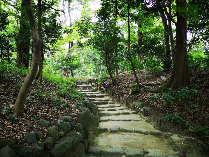 From Asakusa: Old Tokyo, Temples, Gardens and Pop Culture - What the guides add