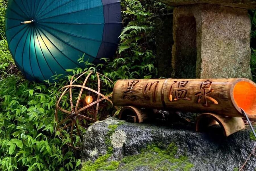 From Fukuoka: Mount Aso, Kurokawa Onsen, and Shrine Tour - The return to Fukuoka can shift