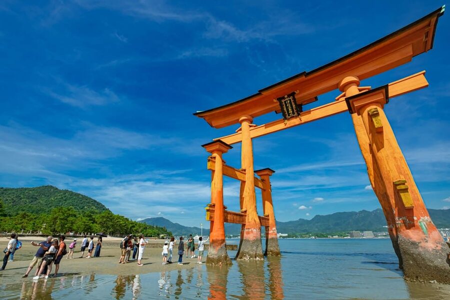 From Hiroshima: Miyajima Island Day Trip with Ropeway Ride - Train and ferry connections to Miyajima