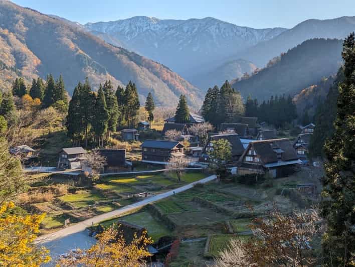 From Kanazawa: Shirakawa-go, Gokayama and Wood Carving Art - Why this day trip works from Kanazawa