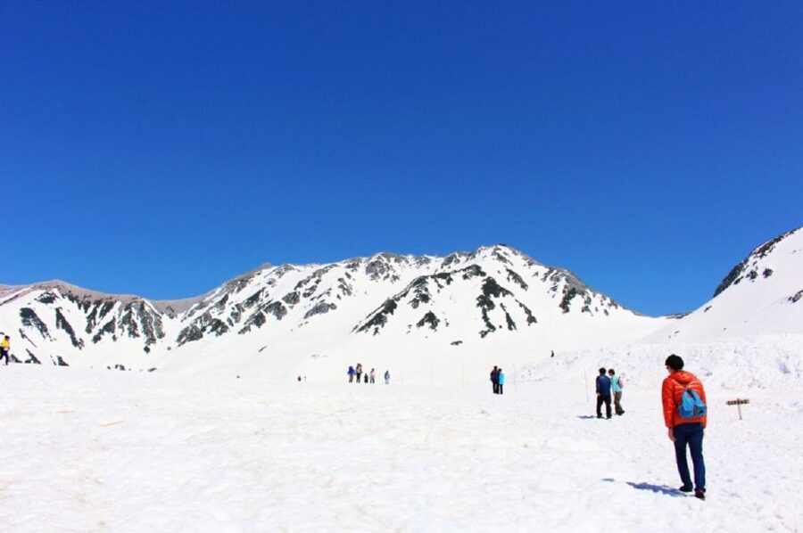 From Nagano: Tateyama-Kurobe Alpine Route - Meeting at Nagano Station at 8:15