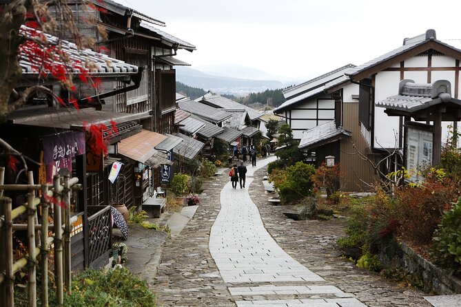 From Nagoya: Eihoji, Enakyo, Magomejuku & Tsumagojuku Day Tour - Tsumago-juku feels quieter and more protected