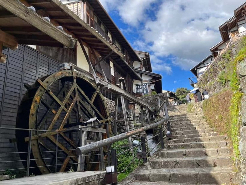 From Nagoya: Inuyama Castle, Ena Gorge, Magome, Tsumago Tour - Guide support and language expectations