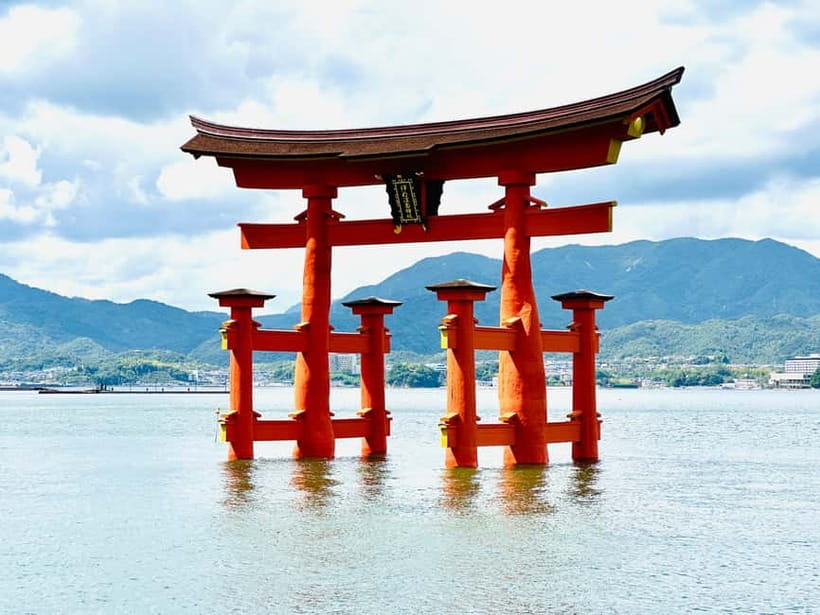 From Osaka: Hiroshima and Miyajima Day Trip by Bullet Train - Why this Osaka day trip works