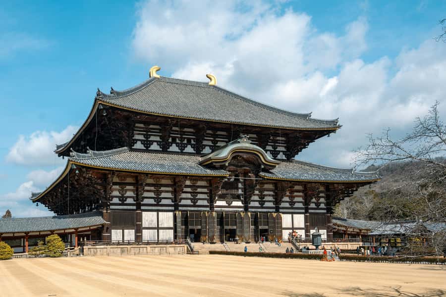 From Osaka: Nara, Kiyomizu-dera & Fushimi Inari Trip - Sannenzaka and Kyoto’s old wooden streets