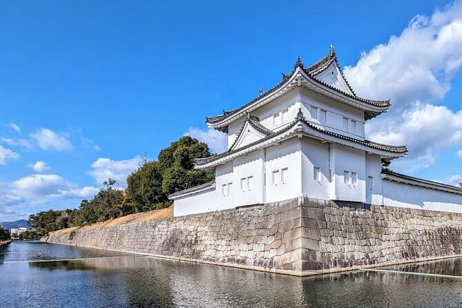 From Osaka or Kyoto: Full Day Sightseeing Tour of Kyoto - Kinkaku-ji: Kyoto’s golden first impression