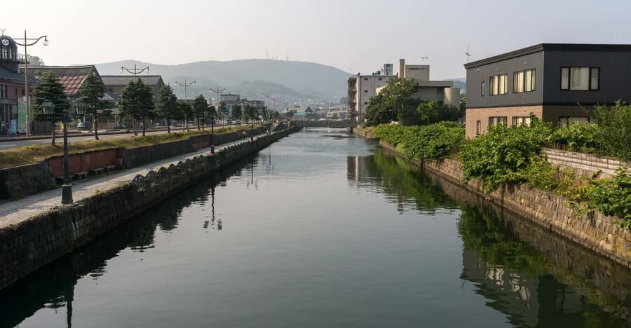 From Sapporo: Private Day Trip to Otaru - Why Otaru makes a good escape from Sapporo
