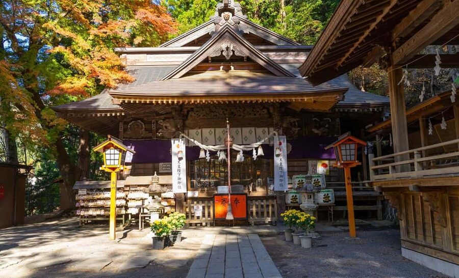 From Tokyo: Full-Day Mount Fuji Tour in English or Spanish - Lake Kawaguchiko cruise and the final views