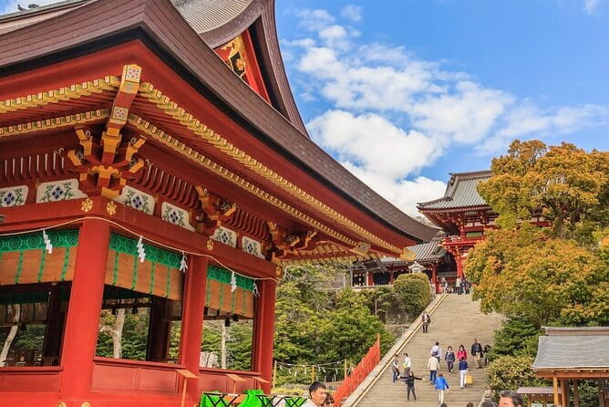 From Tokyo Kamakura, Hachimangu Shrine and Enoshima Full Day Tour - A full day away from Tokyo’s concrete