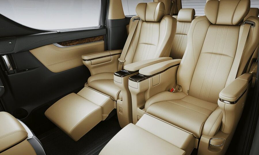 From Tokyo: Mount Fuji Private Day Tour - Why a private car makes sense from Tokyo