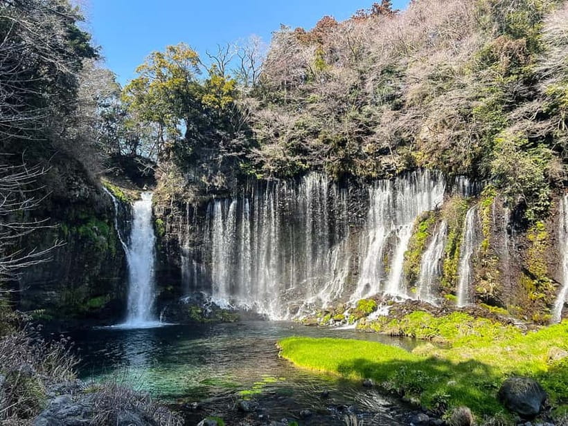 From Tokyo: Must-Visit Mount Fuji Highlight Full-Day Tour - Oshino Hakkai and its clear spring ponds