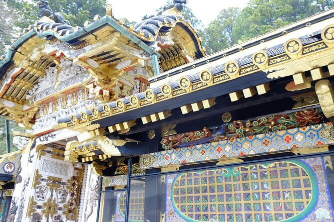 From Tokyo: Nikko Toshogu Shrine and Kegon Waterfall Tour - Kegon Falls: the visual high point