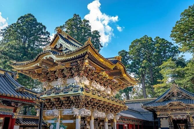 From Tokyo: Top 5 Scenic Spots of Mount Fuji Full-Day Tour - The Lawson convenience store photo stop