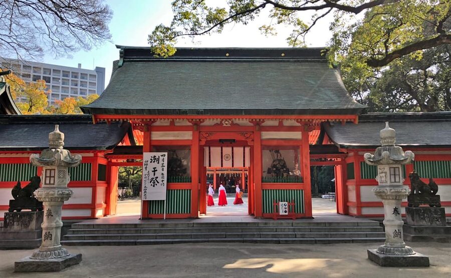 Fukuoka Essentials: History, Culture, & Charms - What the Guides Add