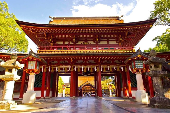 Fukuoka Full-Day Private Tour with Government Licensed Guide - Tochoji and Shofukuji, two very different temples