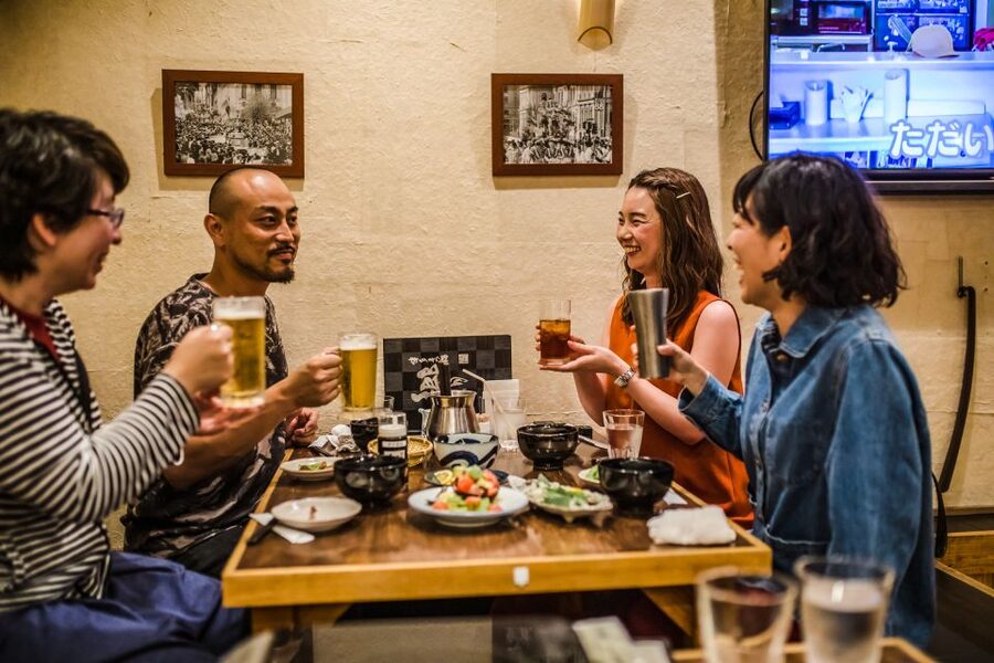 Fukuoka Private and Personalized Walking Tour with a Local - Hakata’s temples, station views, and old city corners