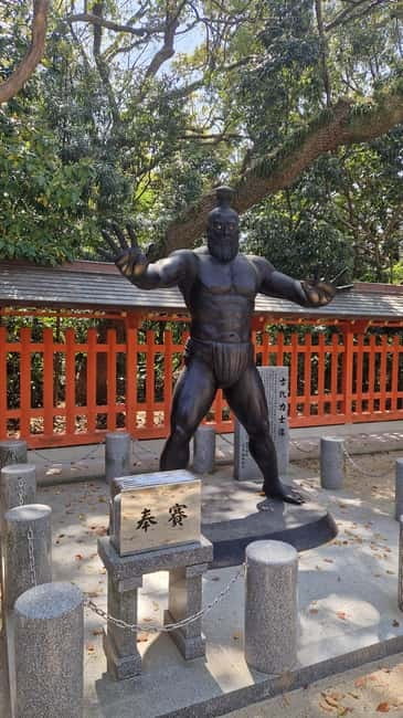 Fukuoka’s Sacred Path: Temples, History & Culture - What the guide adds to the experience