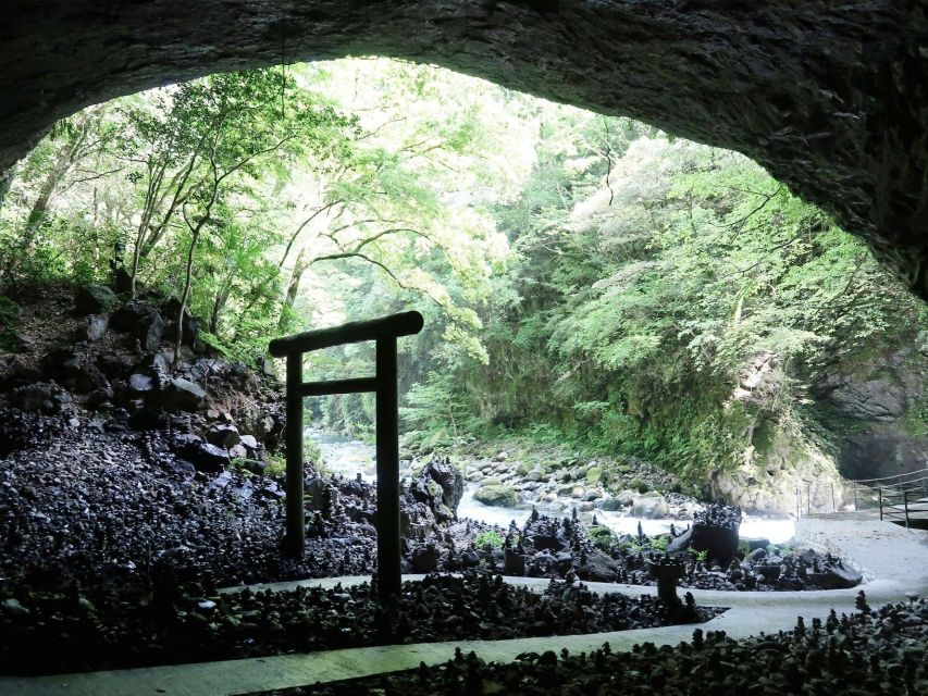 Fukuoka: Takachiho or Minami Aso Customizable 1-Day Tour - Key points to know before booking