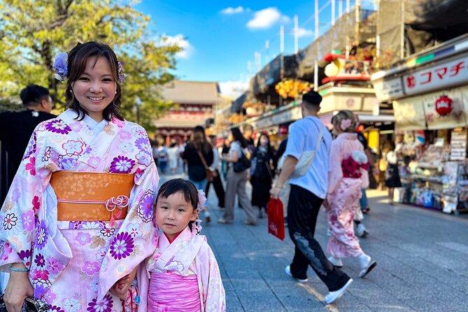 Full Tokyo: Meiji Shrine, Imperial Palace, Asakusa & Skytree - Riding Tokyo’s trains with a guide