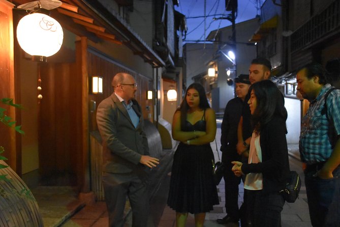 Gion Night Walking Tour - Meeting Near Yasaka Shrine