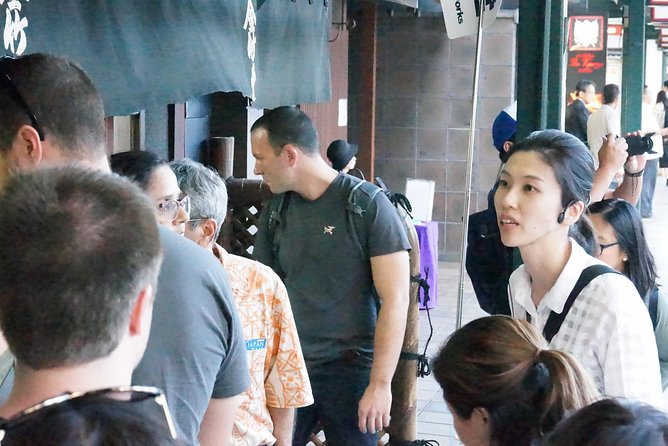 Gion Walking Tour by Night - Understanding geiko and maiko