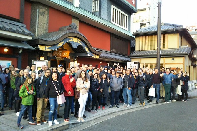 Gion Walking Tour by Night - What the two hours feel like