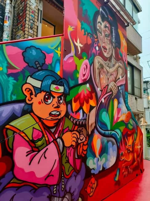 Graffiti in Tokyo Walking Tour: Shibuya and Harajuku - The short Harajuku visit