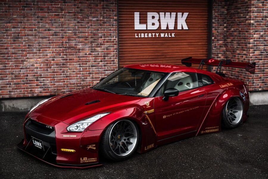 GT-R35 800hp Club Membership - secret underground car meet - Along the C1 Wangan Route