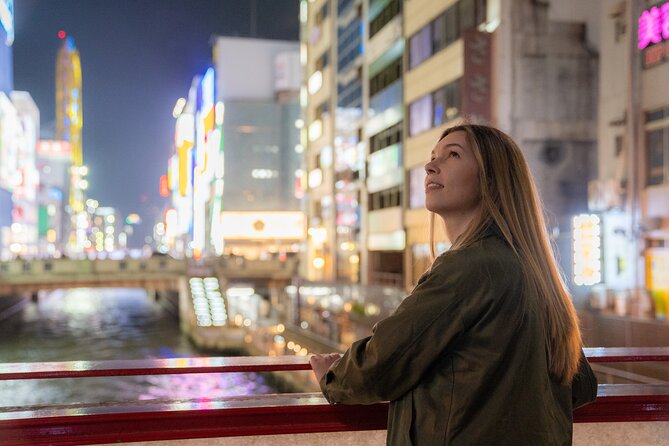 Guided Photography Tour in Osaka: Capturing Memories - Meeting beneath the Glico Sign