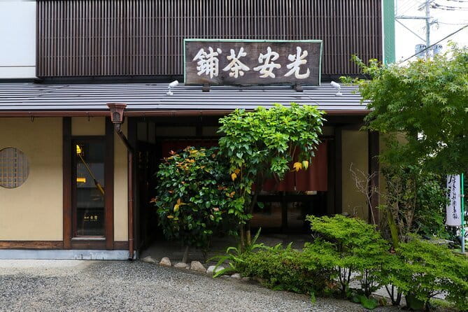 Hakata Old Town Walking Tour Tracing the True History of Fukuoka - Why this walk helps you understand Fukuoka
