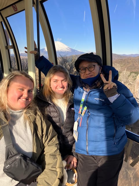 Hakone: Day Tour to View Mt Fuji & Wooden Culture Experience - Cruising Lake Ashi at the 700-meter viewpoint