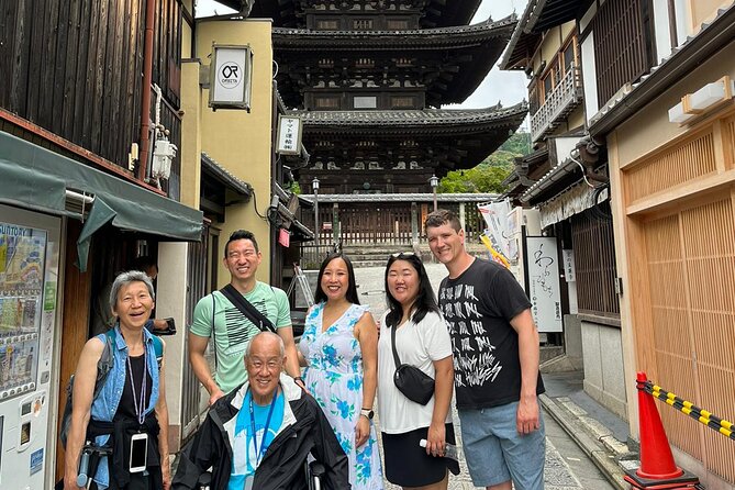 Half-Day Private Walking Tour in Kyoto - Yasaka Shrine and the basics of Shinto prayer