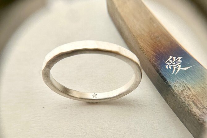 Hammer a Pattern on Your Ring Workshop - Hammering the Pattern Into Your Ring