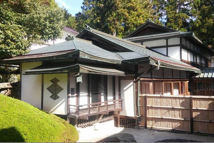 Highlights of Central Japan by SKR Reisen - 13-Day Tokyo to Osaka Tour Review - FAQ