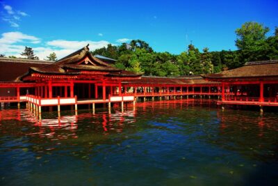 Hiroshima and Miyajima 1 Day Bus Tour
