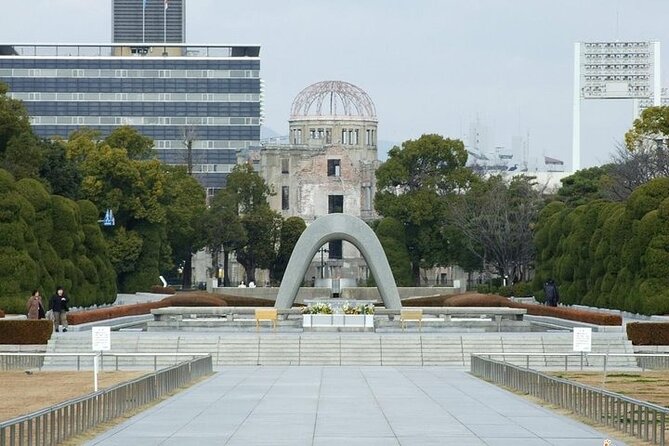 Hiroshima and Miyajima 1 Day Walking Tour - What the guides add to the experience