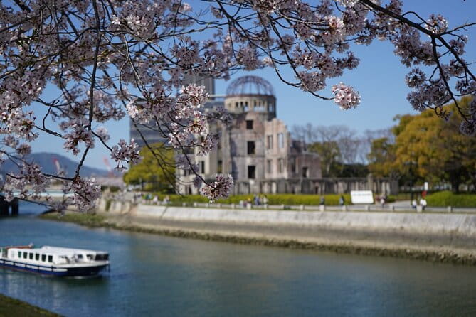 Hiroshima and Miyajima Private Custom Tour with Local Guide - What the seven-hour Hiroshima day is really like
