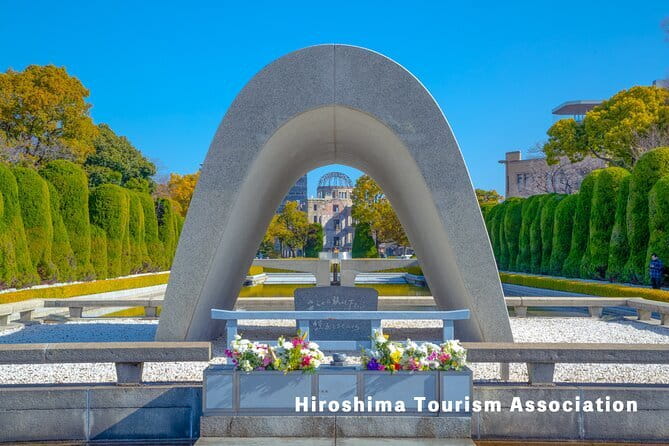 Hiroshima: Atomic Bomb Dome and Peace Memorial Museum 3 hours - The value of a personal guide