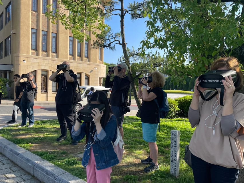 Hiroshima：Guided Virtual Tour/PEACE PARK TOUR VR - The guides are more important than the headset
