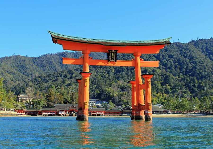 Hiroshima: Hiroshima and Miyajima UNESCO Sites 1-Day Tour - Five things to know before you book