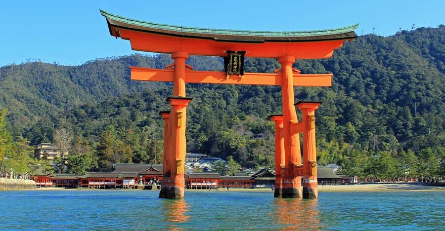 Hiroshima: Hiroshima and Miyajima UNESCO Sites 1-Day Tour - Peace Memorial Park and the Children’s Peace Monument