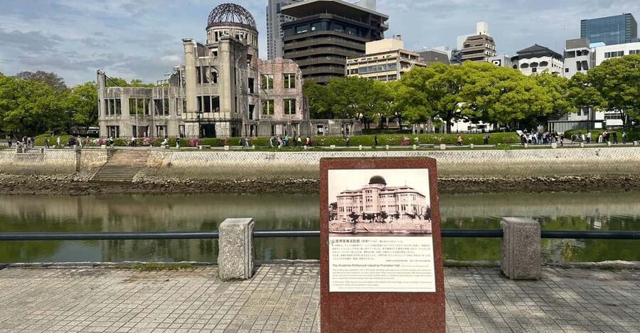 Hiroshima; Hiroshima Peace Memorial Museum and Castle Tour - Why this three-hour route works