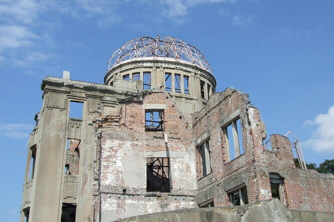 Hiroshima History Tour : A-Bomb Dome, Peace Memorial & City - Shukkei-en Garden: do not skip the final hour