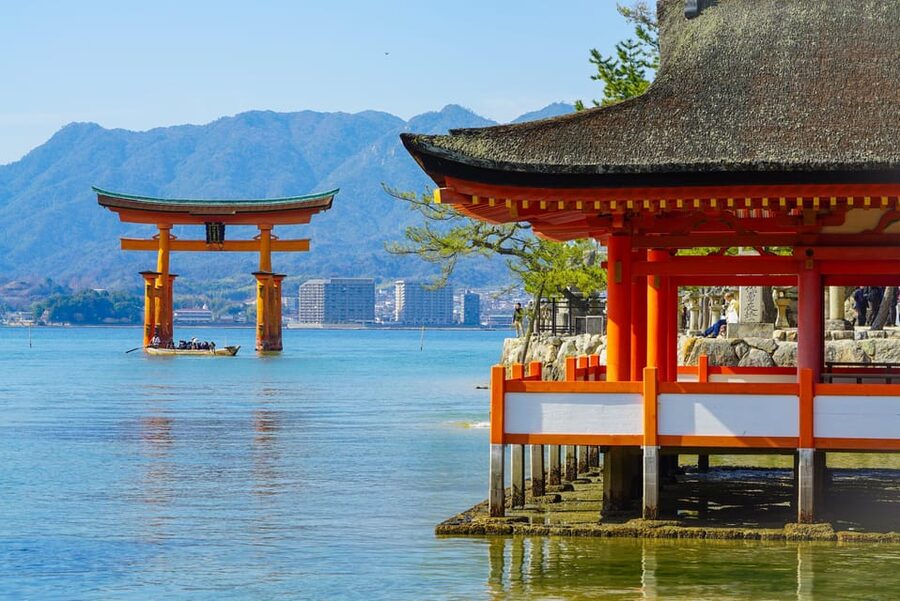 Hiroshima: Miyajima Half-day Historical Walking Tour - Meeting at Miyajimaguchi and crossing to the island