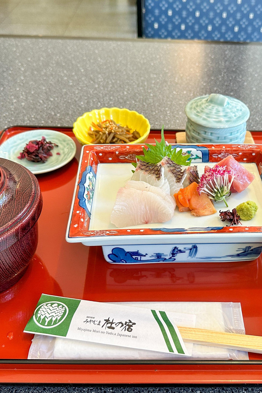 Hiroshima: Miyajima Half-day Historical Walking Tour - Miyajima Museum and a lunch built around Hiroshima food