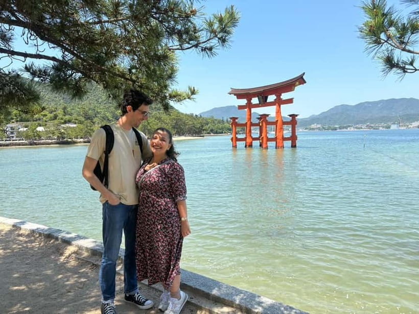 Hiroshima: Miyajima Island Half-Day Tour with Guide - Itsukushima Shrine and the Changing Torii Gate